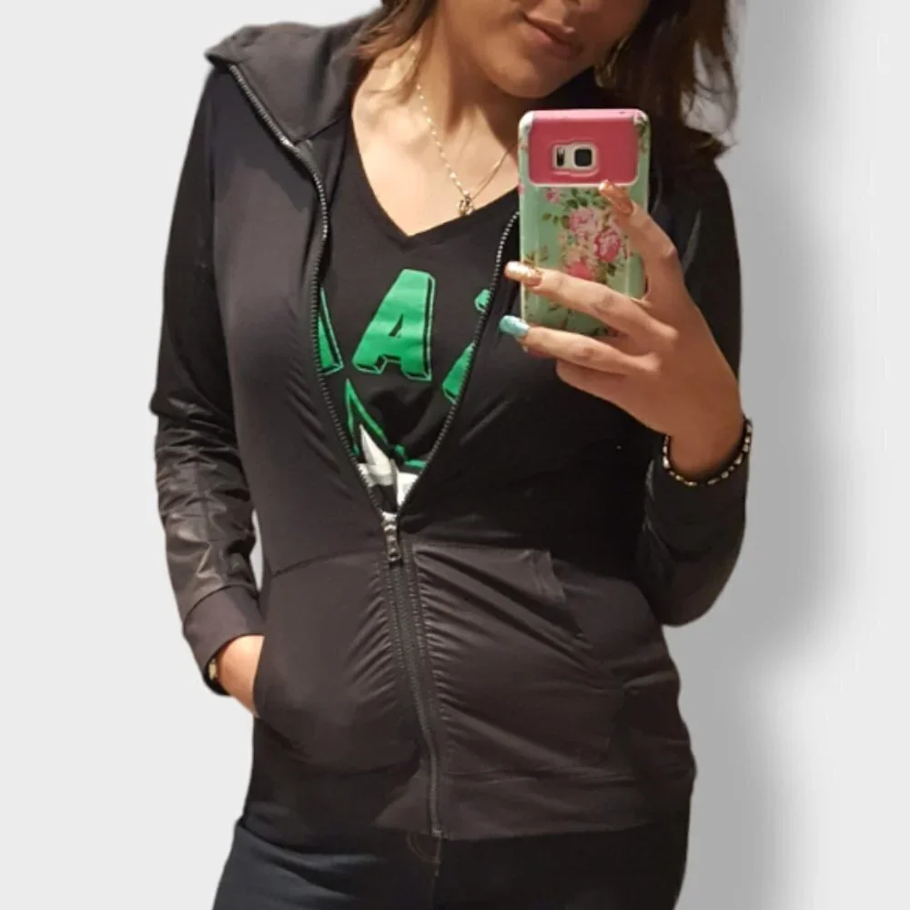 Under Armour Women's Running Jacket with Neck Guard Black Size Small